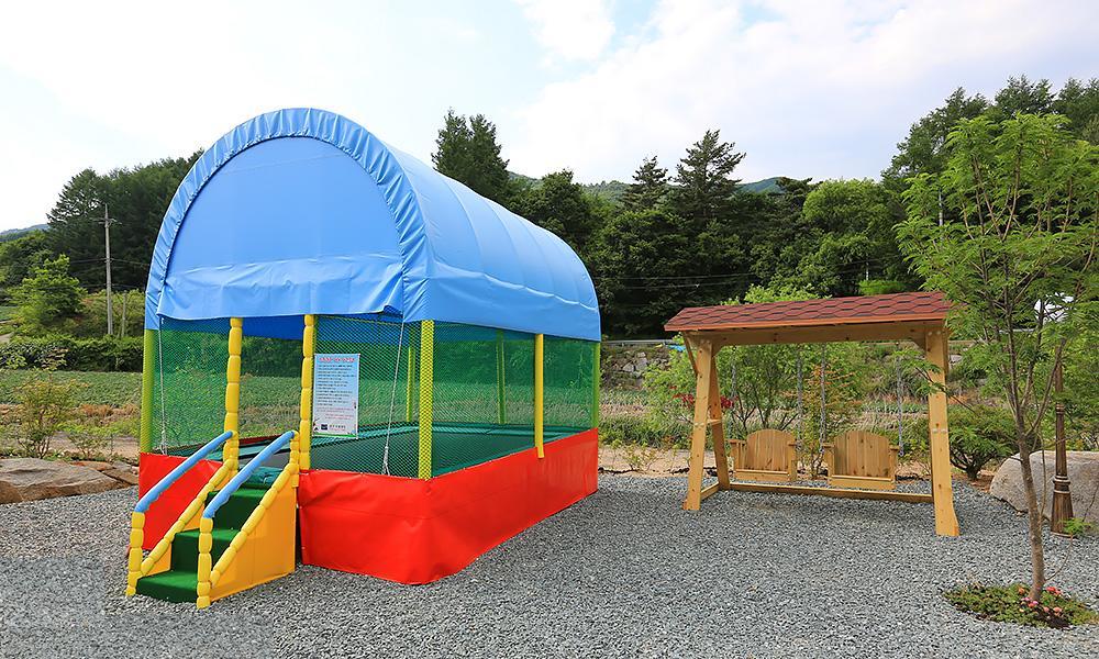 Rainbow Hwangto Pension Pyeongchang Exterior foto